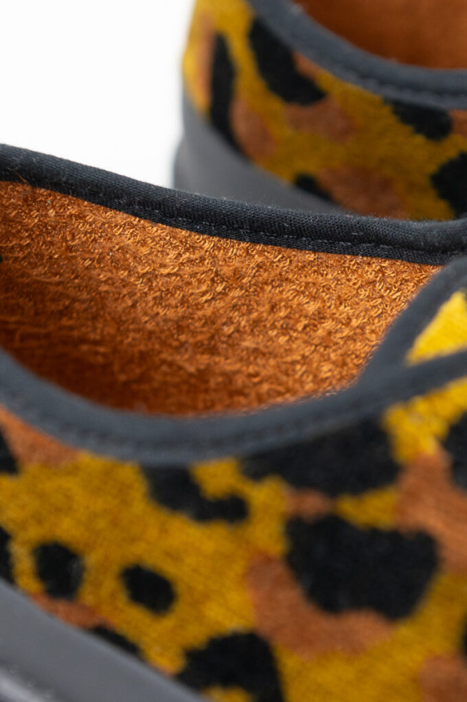 FELINA - Imagen 3