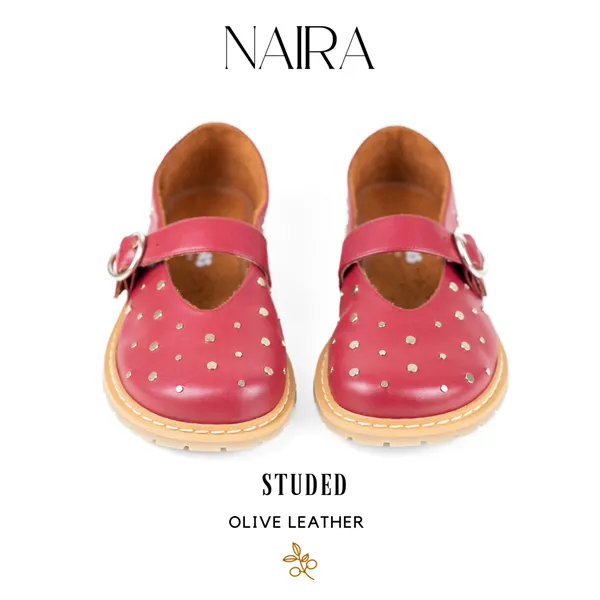 Zapatillas fabricadas con cuero de aceituna