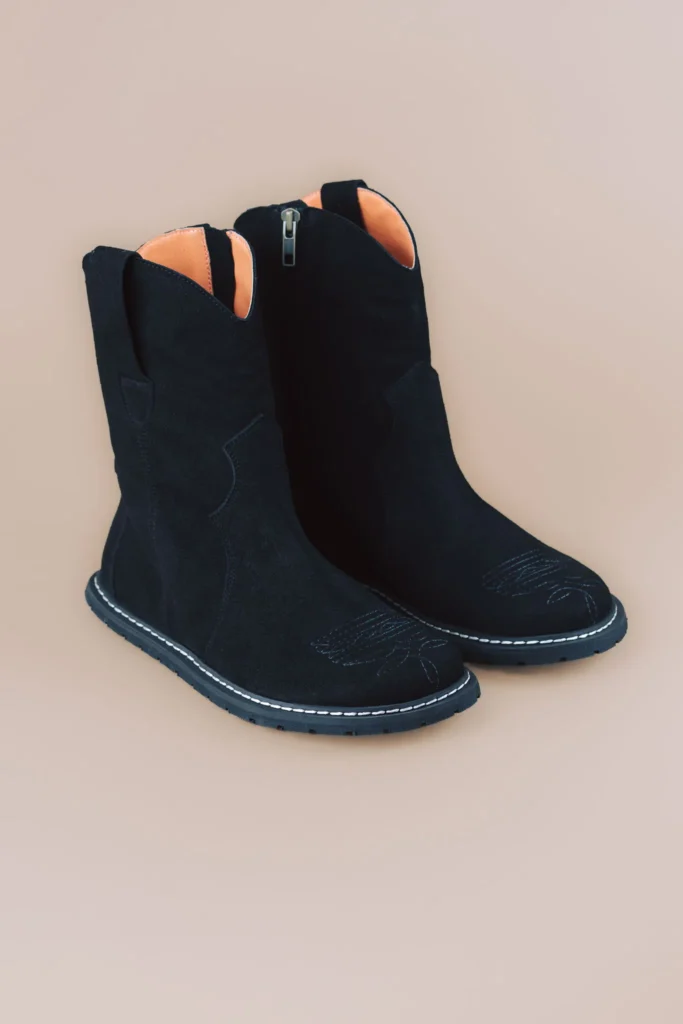 Bota barefoot JALEO de caña alta en microfibra negra